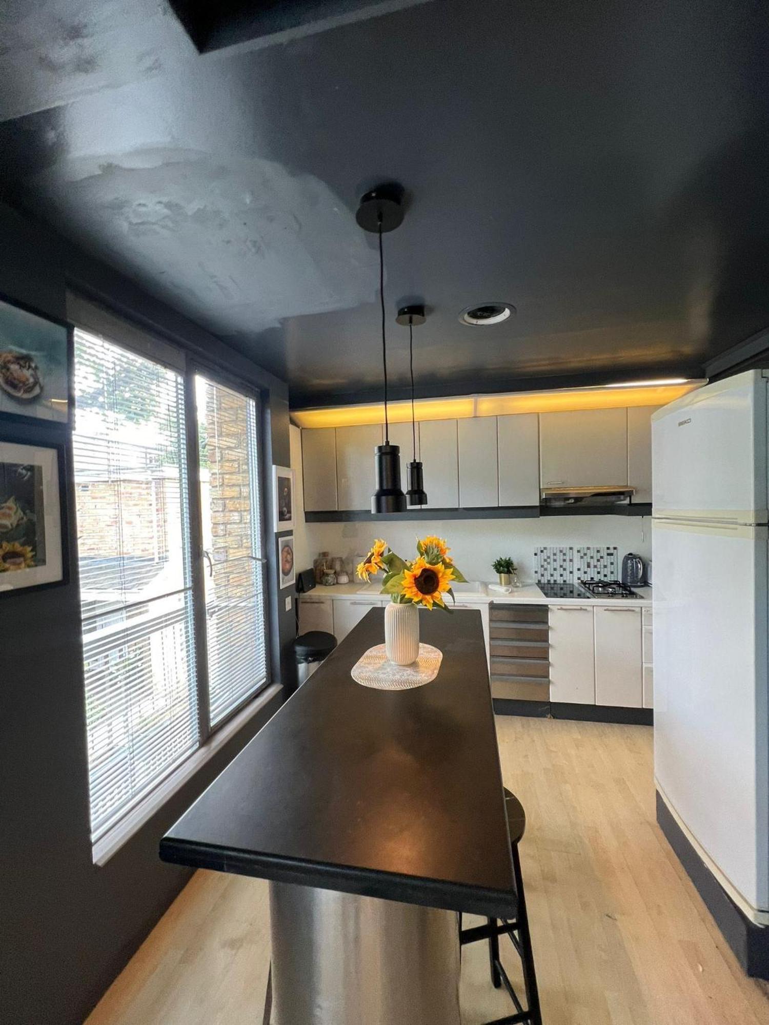 런던 One Bed House In Camden Town 빌라 외부 사진